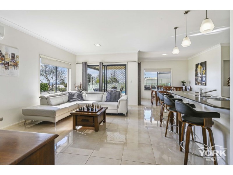 Highfields QLD 4352