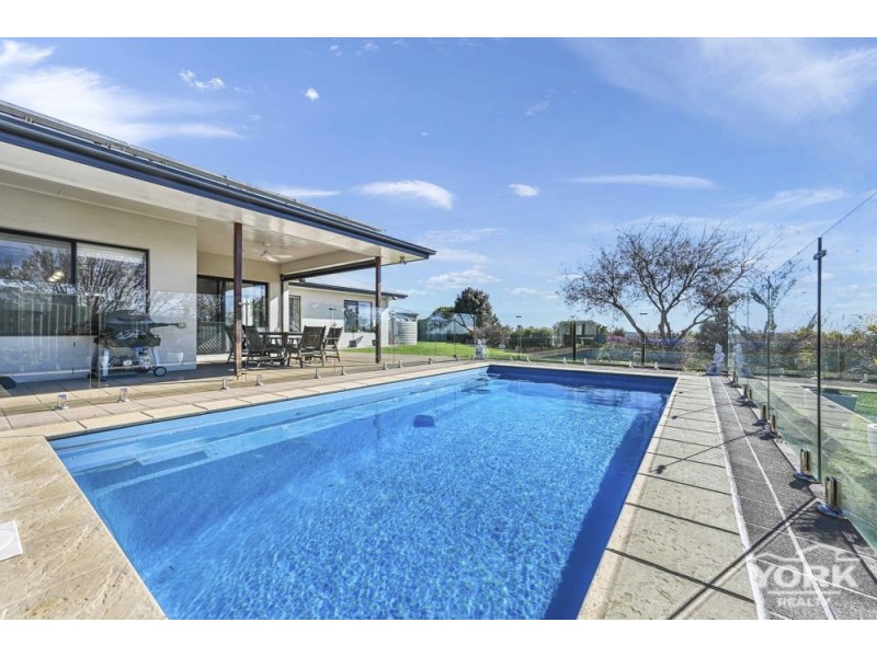 Highfields QLD 4352