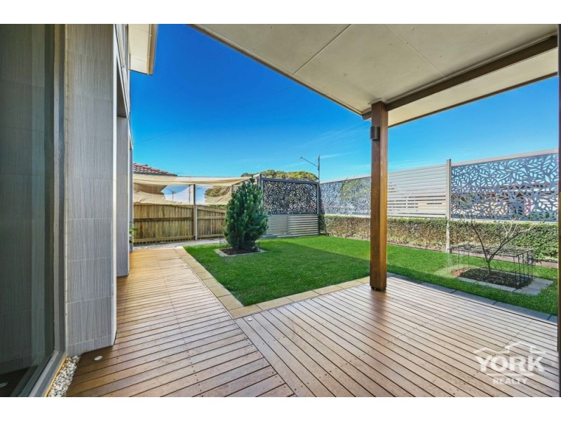 7 Beh Street, Harristown QLD 4350