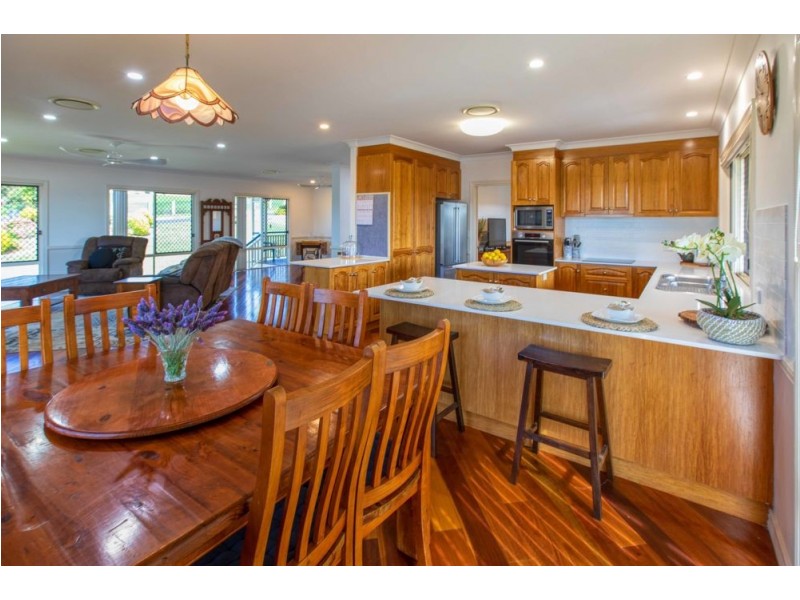 Hodgson Vale QLD 4352