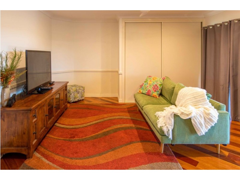 Hodgson Vale QLD 4352