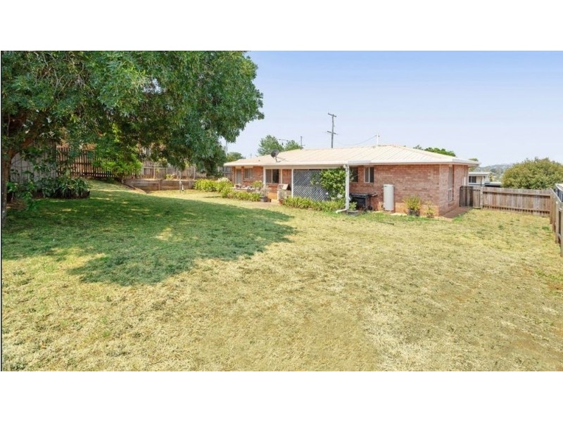 Wilsonton Heights QLD 4350