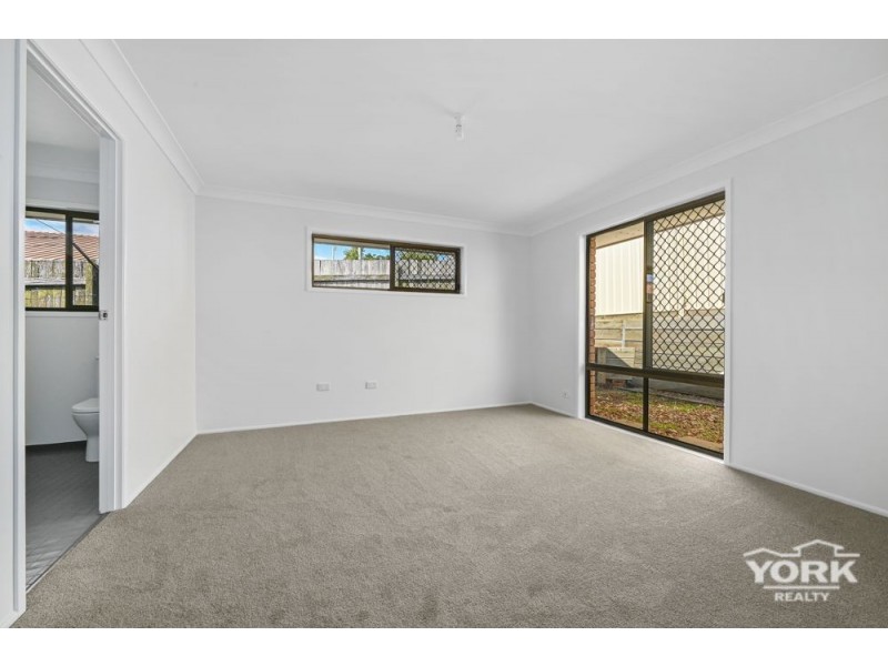 Centenary Heights QLD 4350