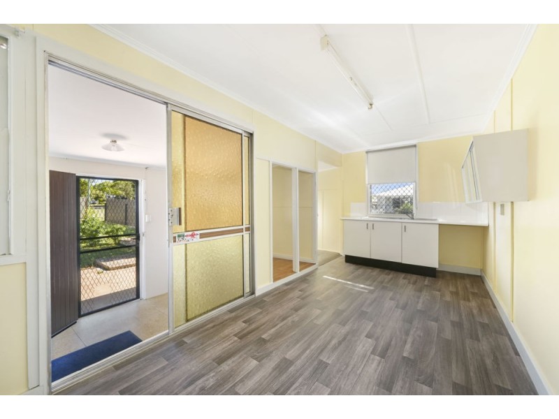 Newtown QLD 4350