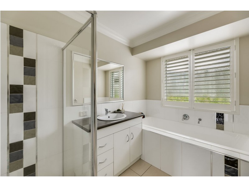 Mount Kynoch QLD 4350