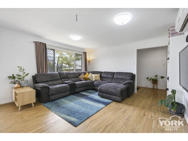 Withcott QLD 4352