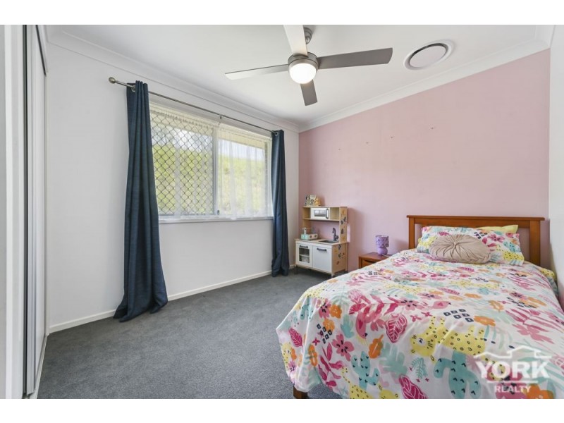 Withcott QLD 4352