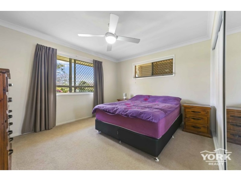 31 Merino Street, Harristown QLD 4350