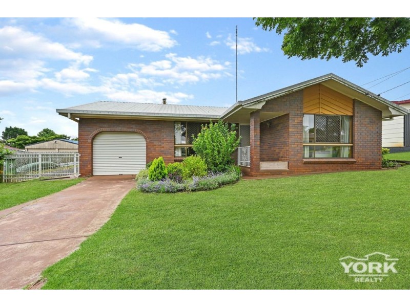 Centenary Heights QLD 4350