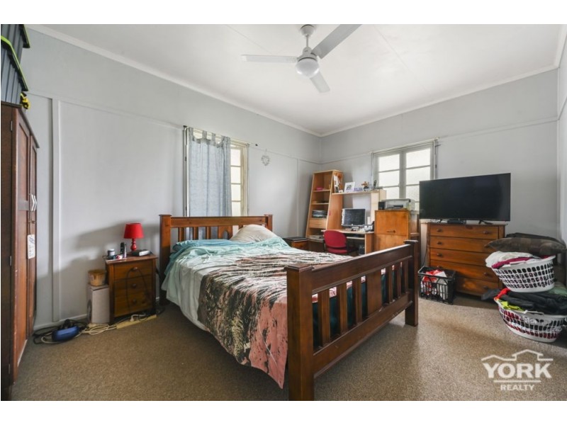 19 Dalmeny Street, Wilsonton QLD 4350