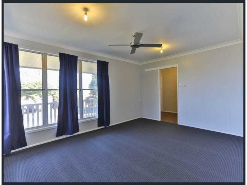 Kearneys Spring QLD 4350