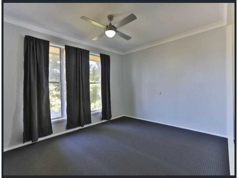 Kearneys Spring QLD 4350