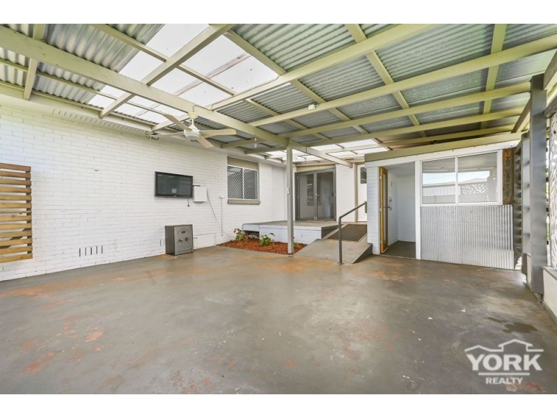 5 Skoien Street, Harristown QLD 4350