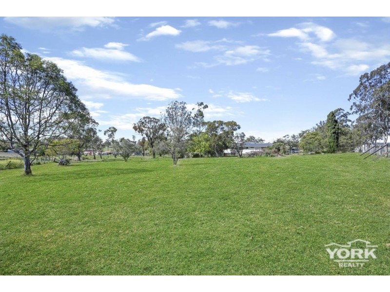 74 Goombungee Meringandan Road, Meringandan West QLD 4352