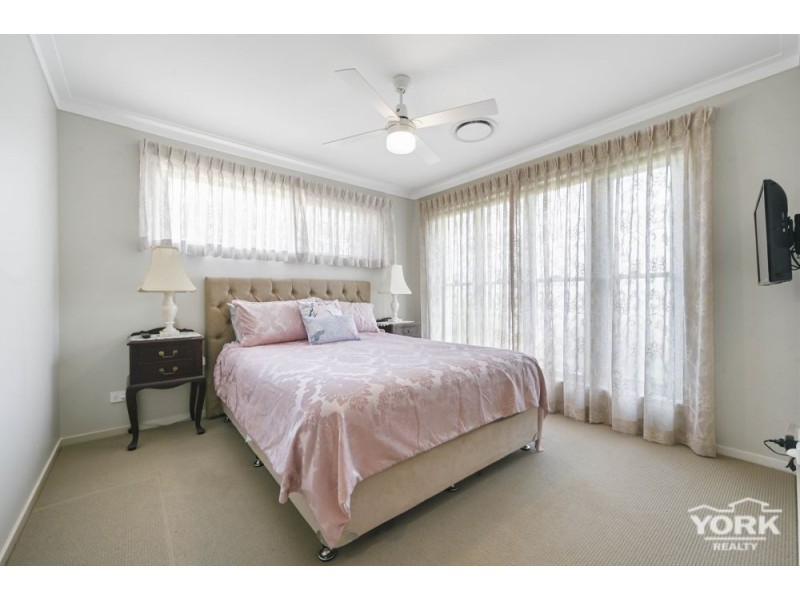 Centenary Heights QLD 4350