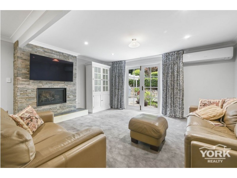 Middle Ridge QLD 4350