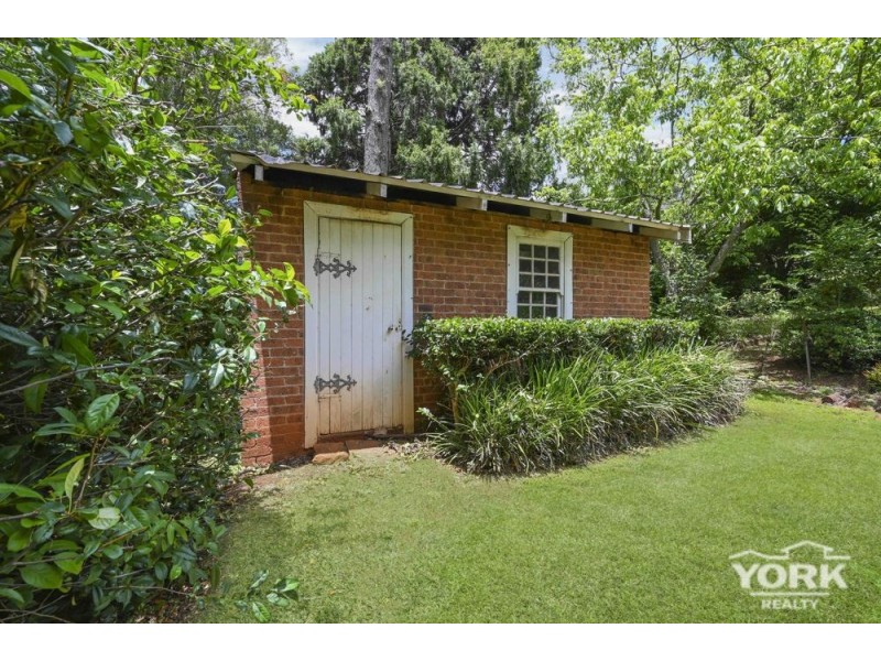 Middle Ridge QLD 4350