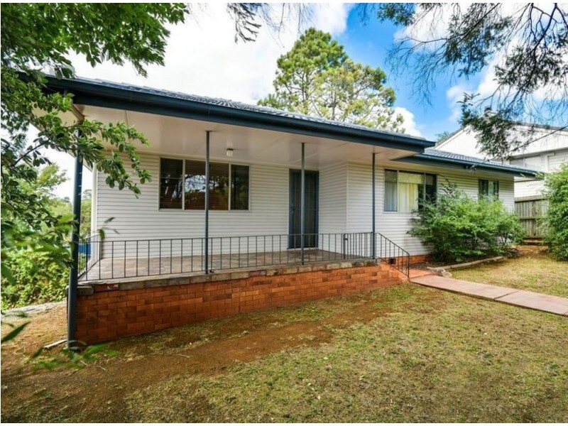 408 Alderley Street, Kearneys Spring QLD 4350