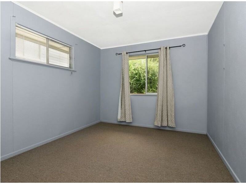 408 Alderley Street, Kearneys Spring QLD 4350