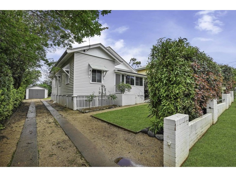 5 Mansford Street, North Toowoomba QLD 4350