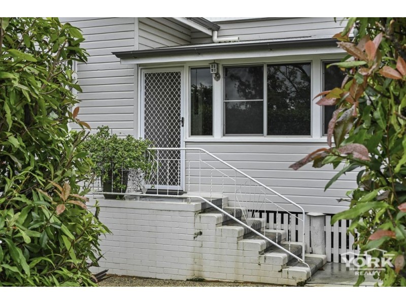 5 Mansford Street, North Toowoomba QLD 4350