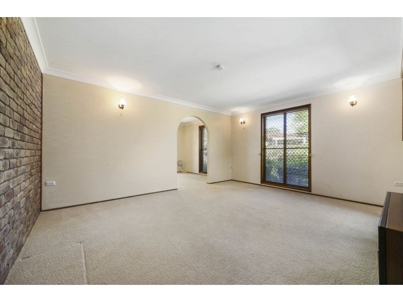 3 Azalea Court, Centenary Heights QLD 4350