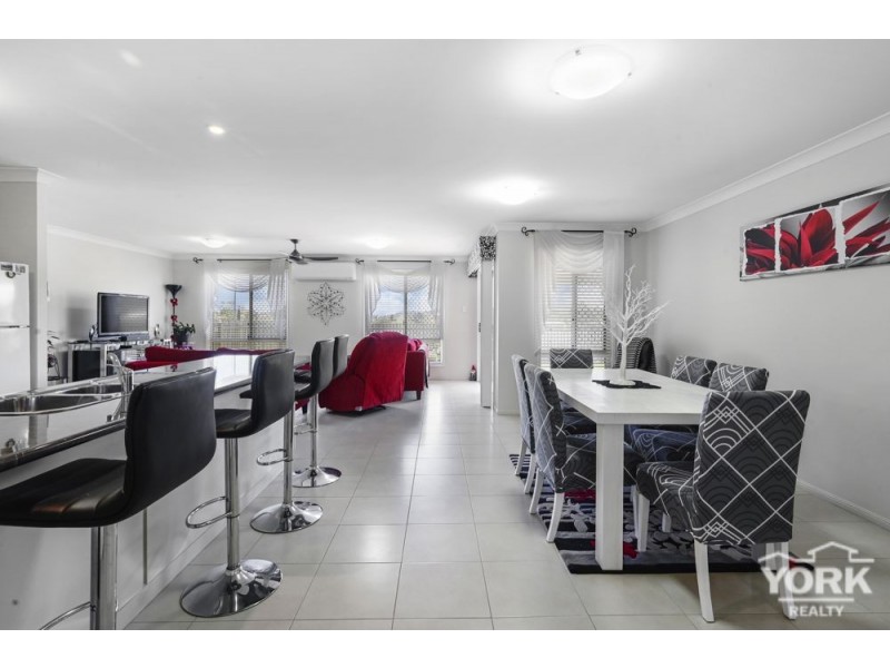 Wilsonton Heights QLD 4350