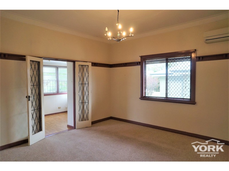 28 Clark Street, South Toowoomba QLD 4350
