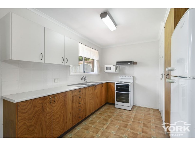 Harlaxton QLD 4350