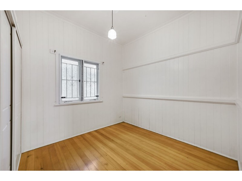 133a West Street, Newtown QLD 4350