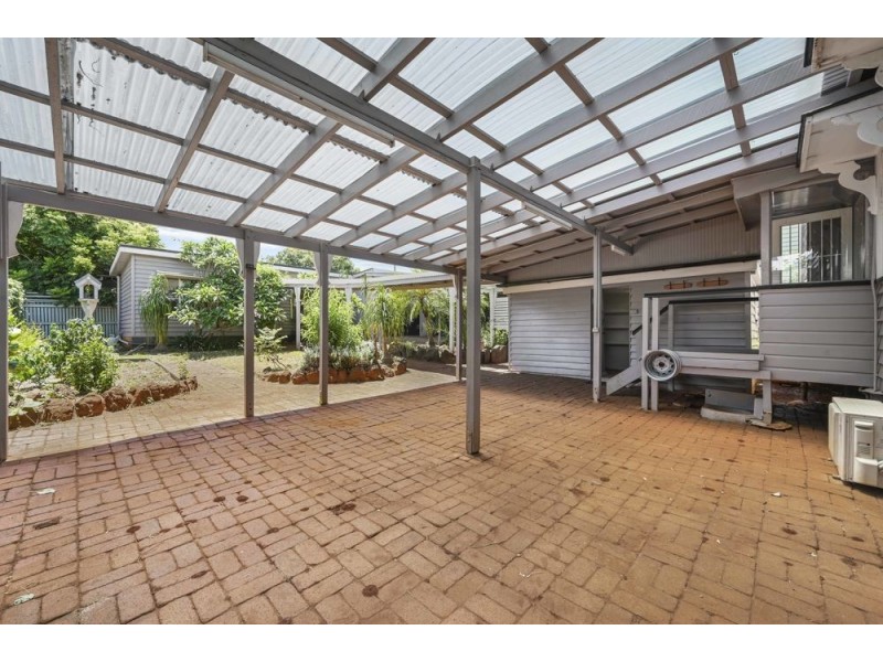 133a West Street, Newtown QLD 4350