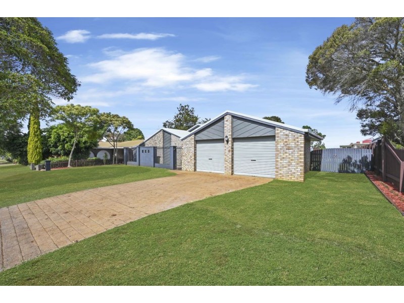 363 Greenwattle Street, Wilsonton QLD 4350