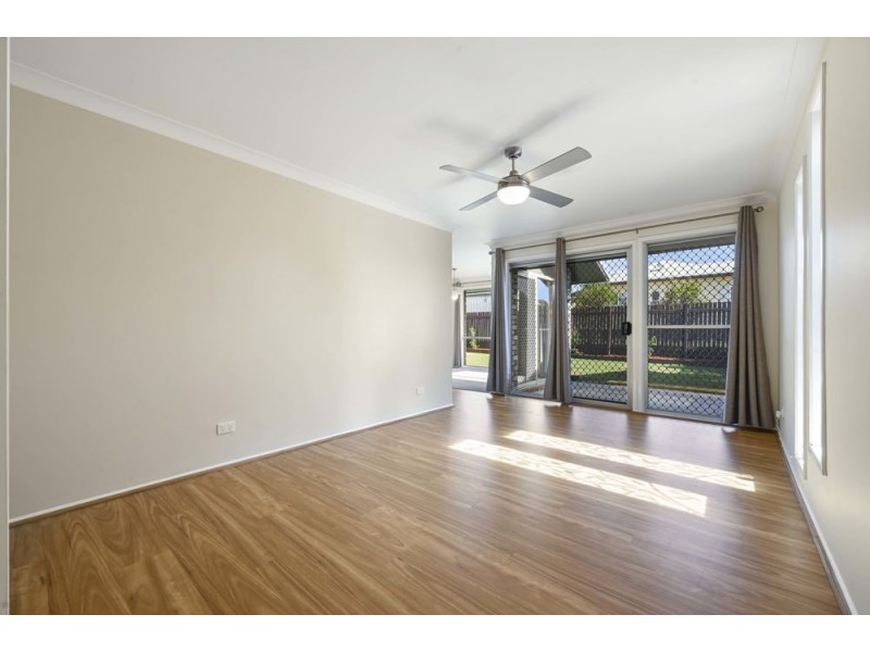363 Greenwattle Street, Wilsonton QLD 4350