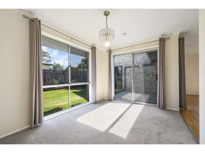 363 Greenwattle Street, Wilsonton QLD 4350