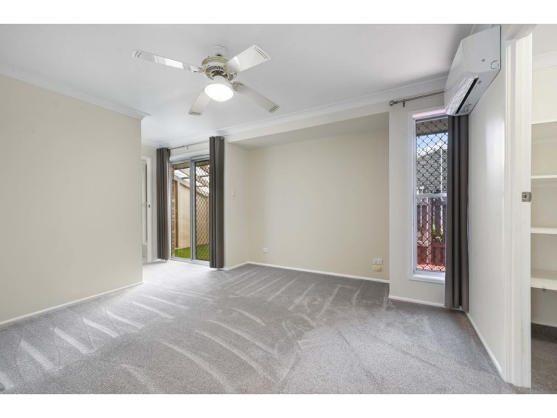 363 Greenwattle Street, Wilsonton QLD 4350