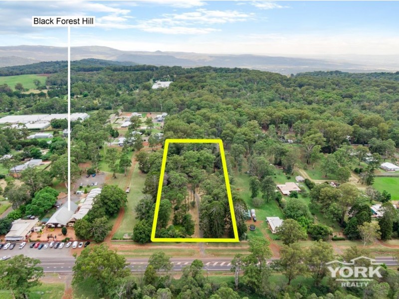 9925 New England Highway, Cabarlah QLD 4352