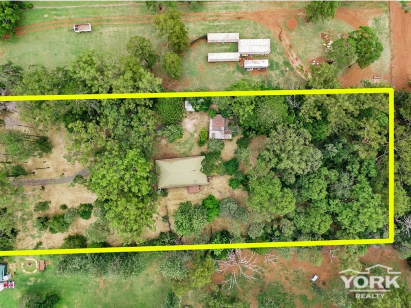 9925 New England Highway, Cabarlah QLD 4352