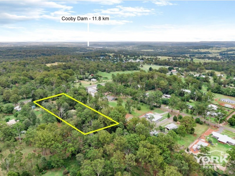 9925 New England Highway, Cabarlah QLD 4352