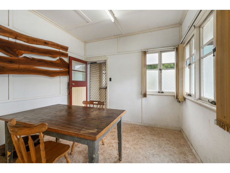 100b Holberton Street, Newtown QLD 4350