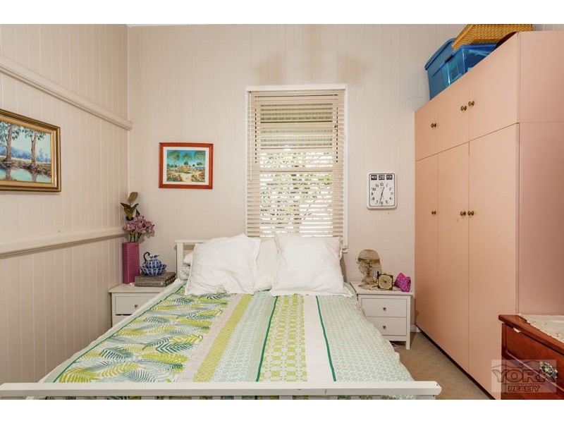 7 Ranfurly Street, Newtown QLD 4350