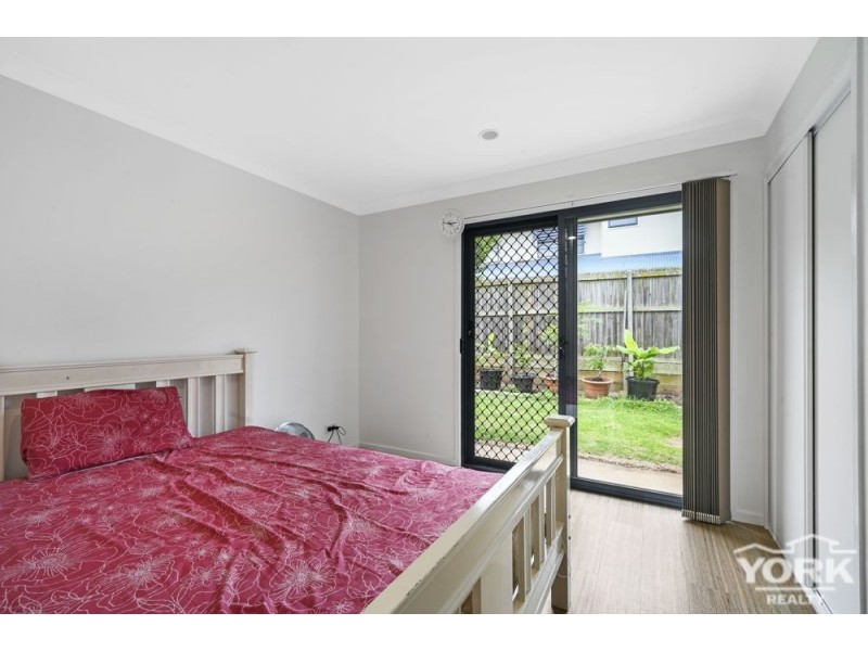 Kearneys Spring QLD 4350