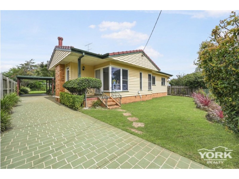 16 Horton Street, East Toowoomba QLD 4350