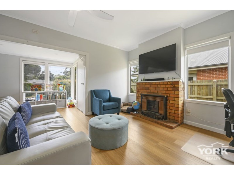 16 Horton Street, East Toowoomba QLD 4350