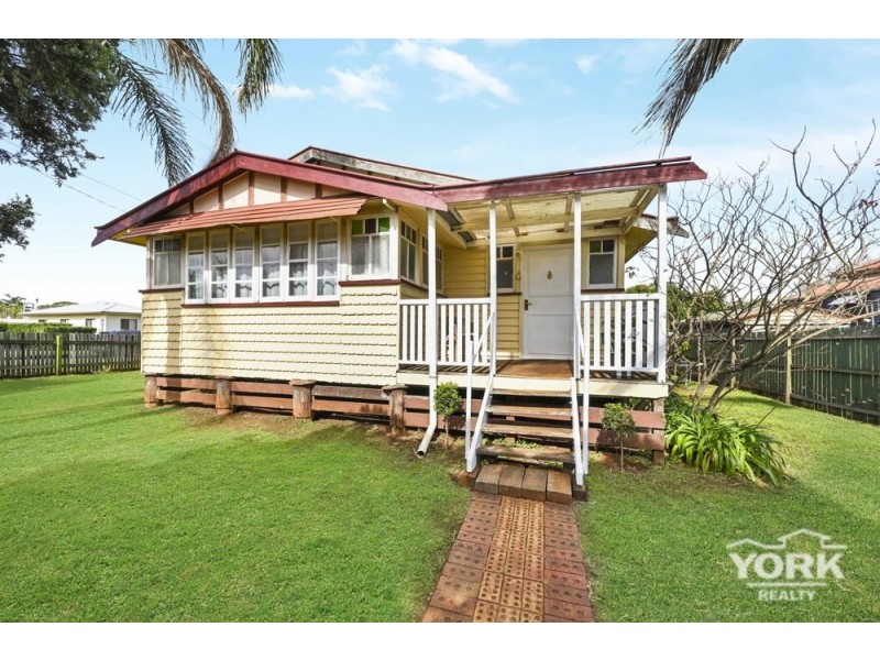 262 North Street, Rockville QLD 4350