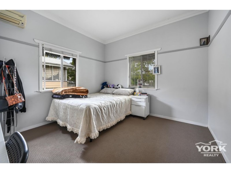 724 Ruthven Street, South Toowoomba QLD 4350