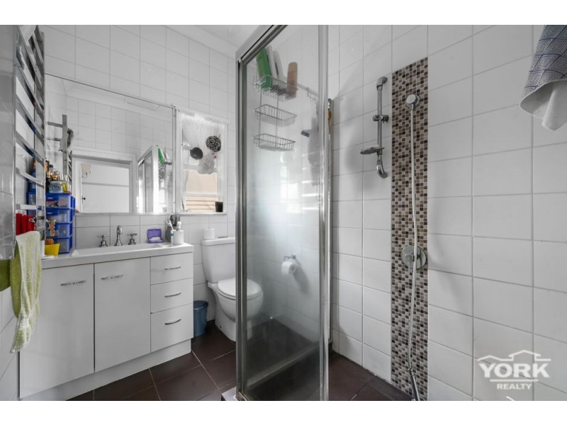 724 Ruthven Street, South Toowoomba QLD 4350