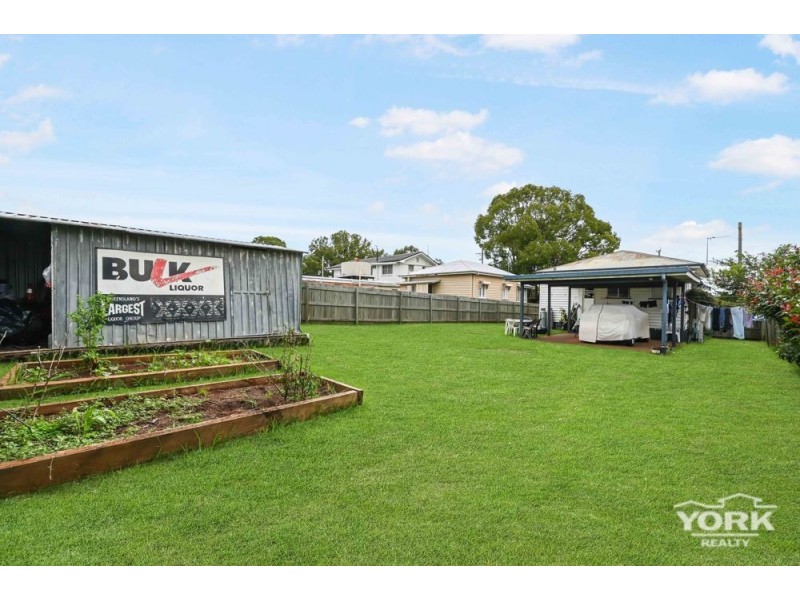 724 Ruthven Street, South Toowoomba QLD 4350