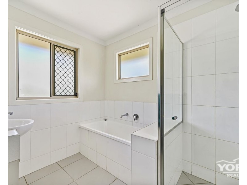 Mount Kynoch QLD 4350