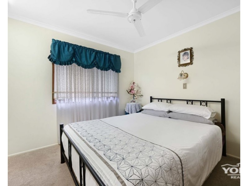 12 Prosser Street, Rockville QLD 4350