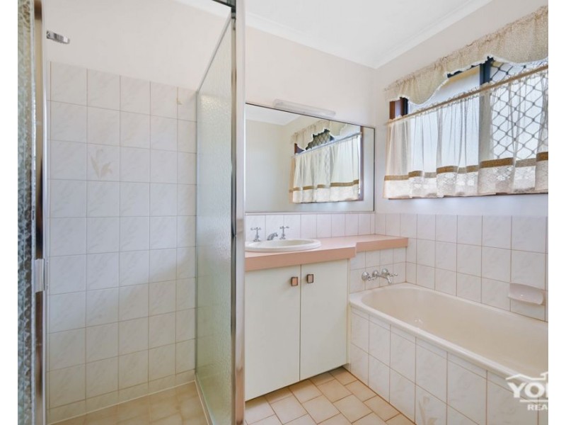 12 Prosser Street, Rockville QLD 4350